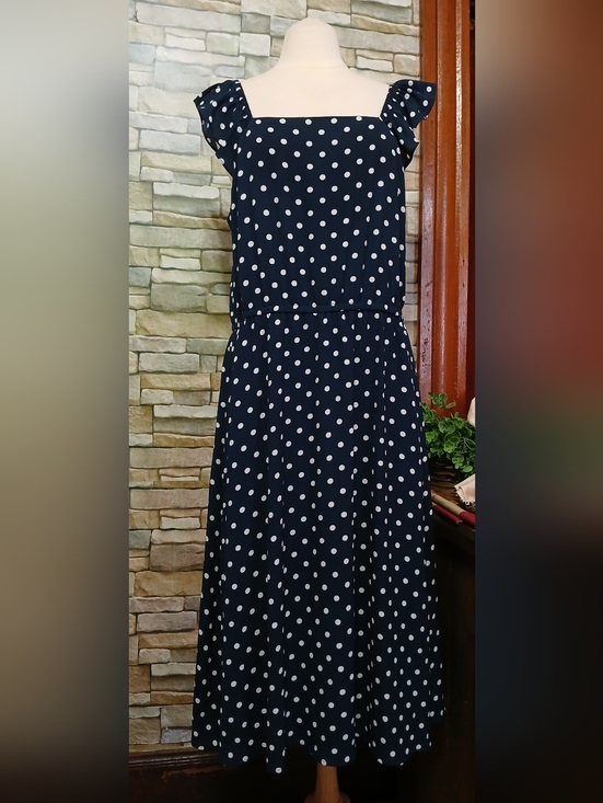 Girl With Curves Dresses & Skirts - Large Chiffon Ruffle Midi Dress Navy Polka Dot